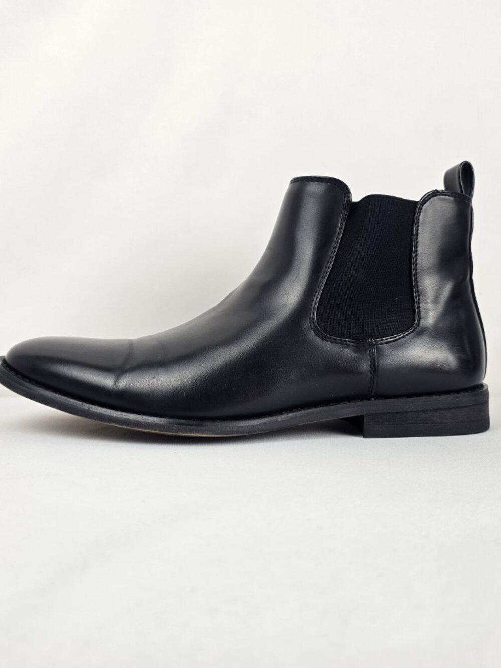 Braxton Men’s Black Chelsea Ankle Boots - Size 9